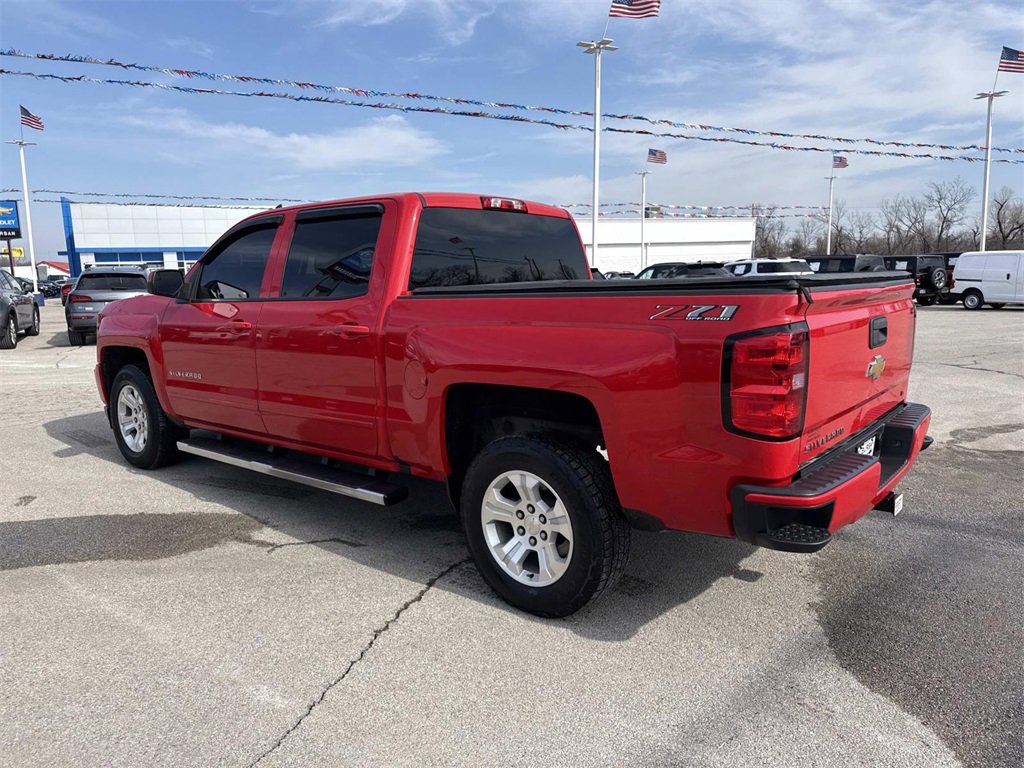 Used 2018 Chevrolet Silverado 1500 LT w/ All Star Edition image 3