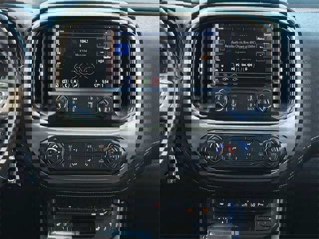 Used 2020 GMC Canyon Denali image 16