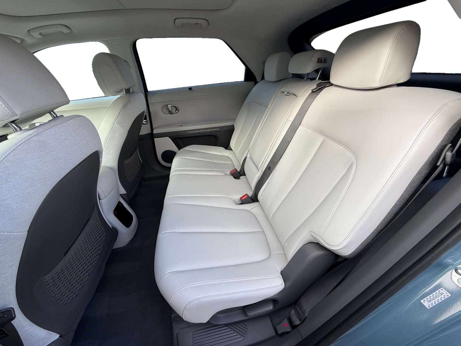 Used 2023 Hyundai Ioniq 5 Limited image 16