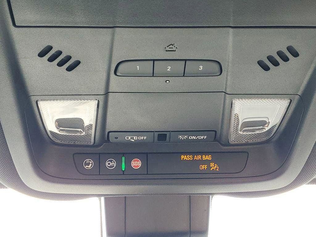 Certified 2023 Chevrolet Equinox Premier FWD image 20