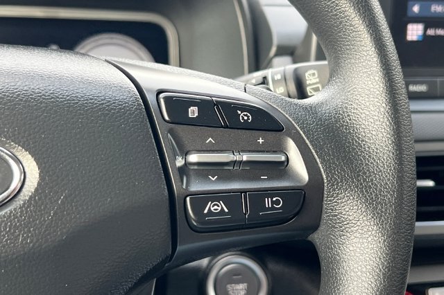 Used 2023 Hyundai Kona SE w/ Cargo Package FWD image 30