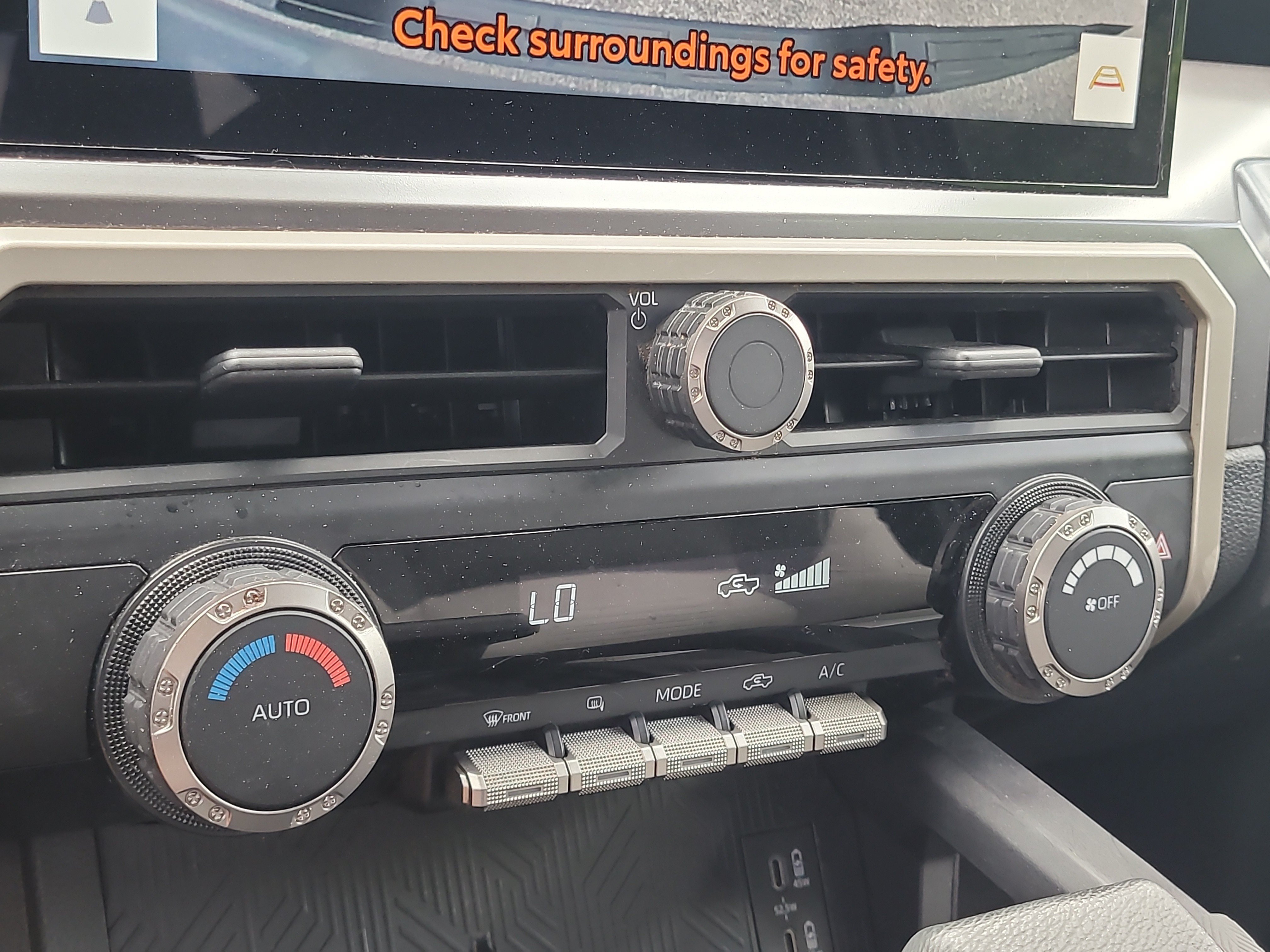 Certified 2025 Toyota Tacoma TRD Sport RWD image 24