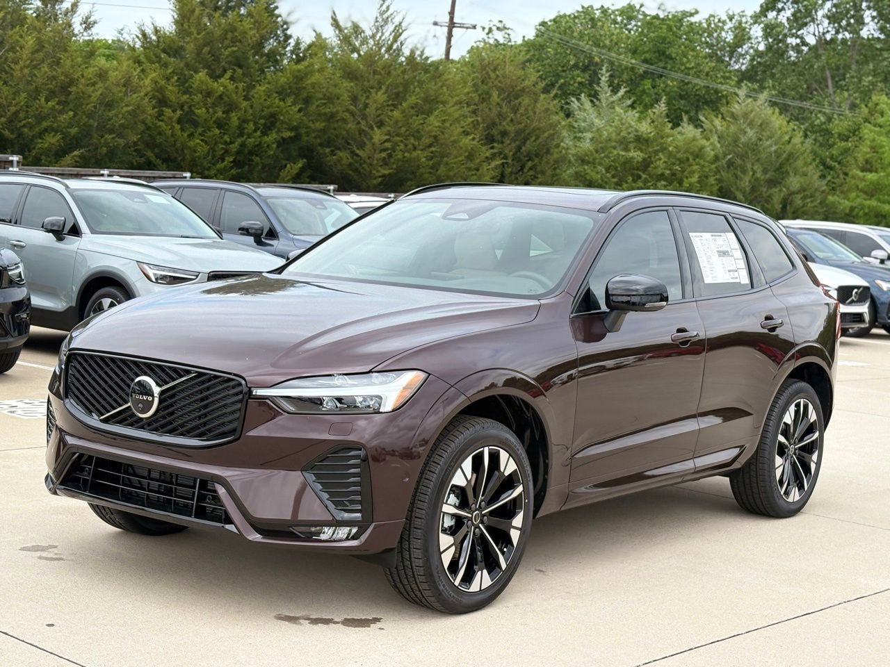 New 2026 Volvo XC60 B5 Plus w/ Protection Package Premier AWD/4WD image 3