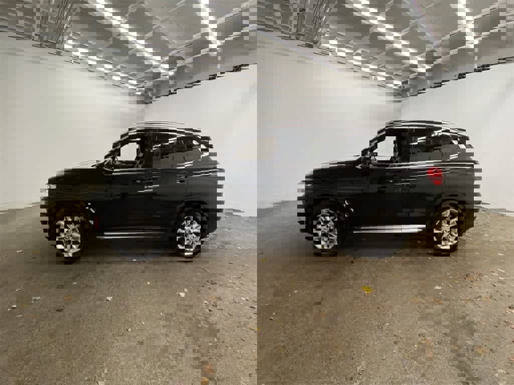 Used 2018 BMW X3 xDrive30i image 3