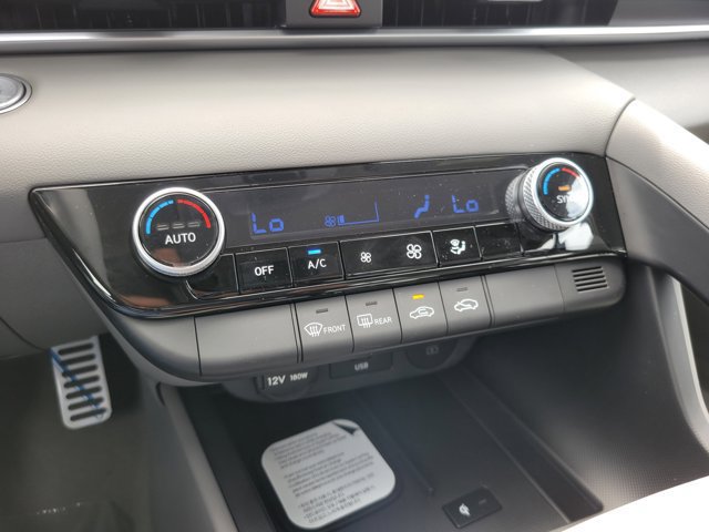 New 2026 Hyundai Elantra Sport FWD image 16