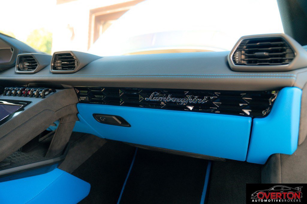 Used 2023 Lamborghini Huracan Tecnica RWD image 23
