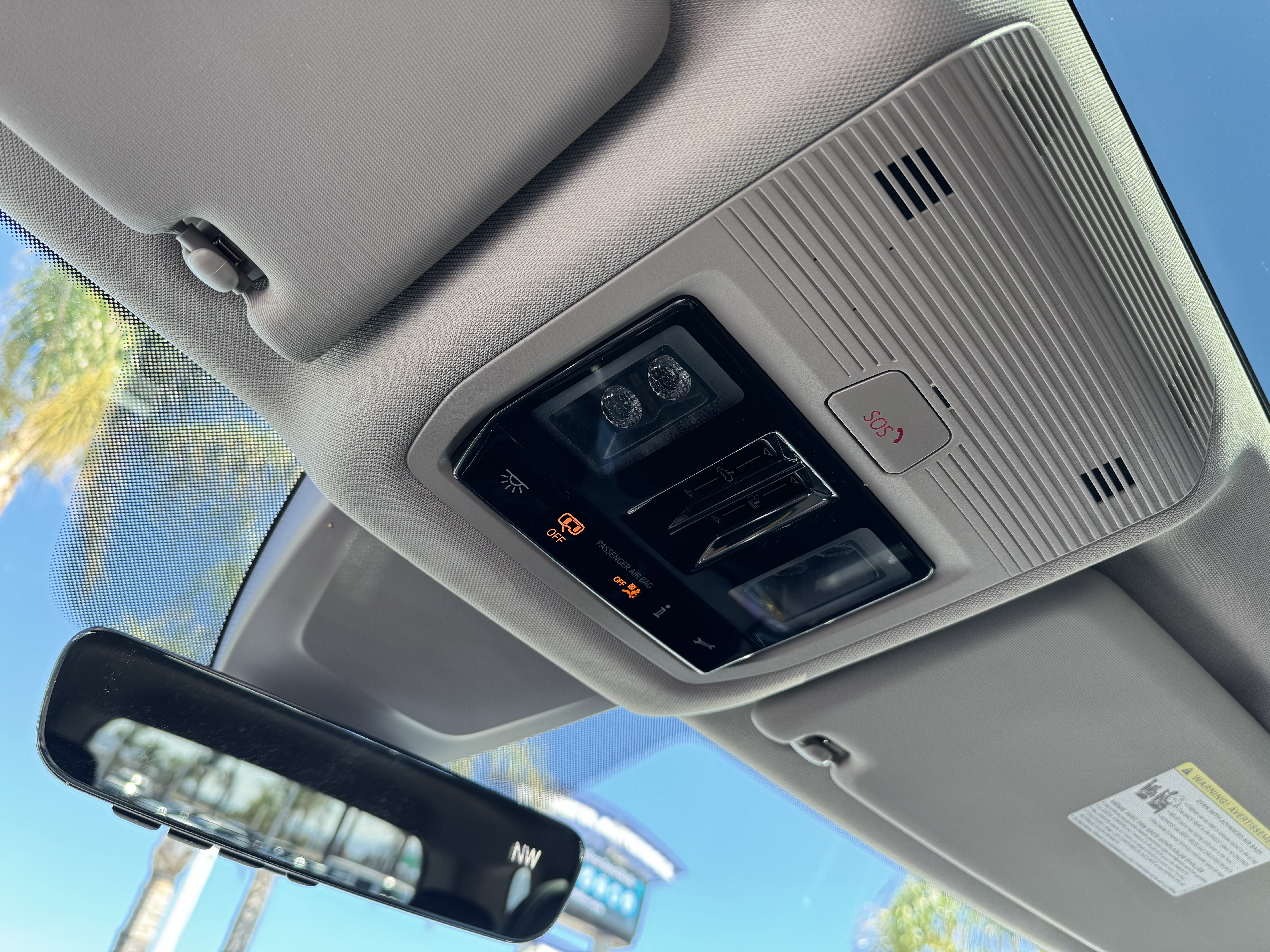 Used 2026 Volkswagen Atlas SE FWD image 27