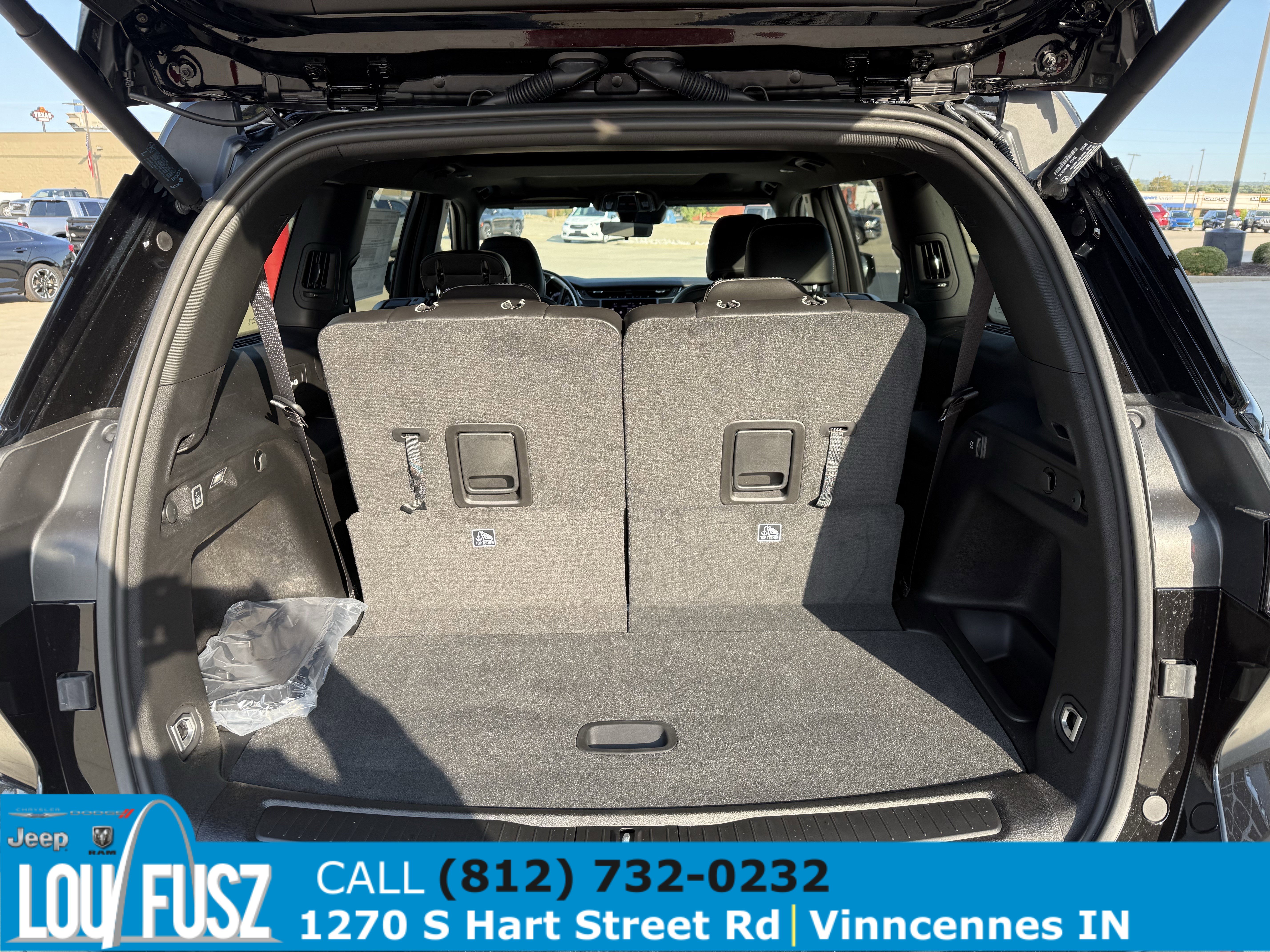 New 2025 Jeep Grand Cherokee L Altitude image 10