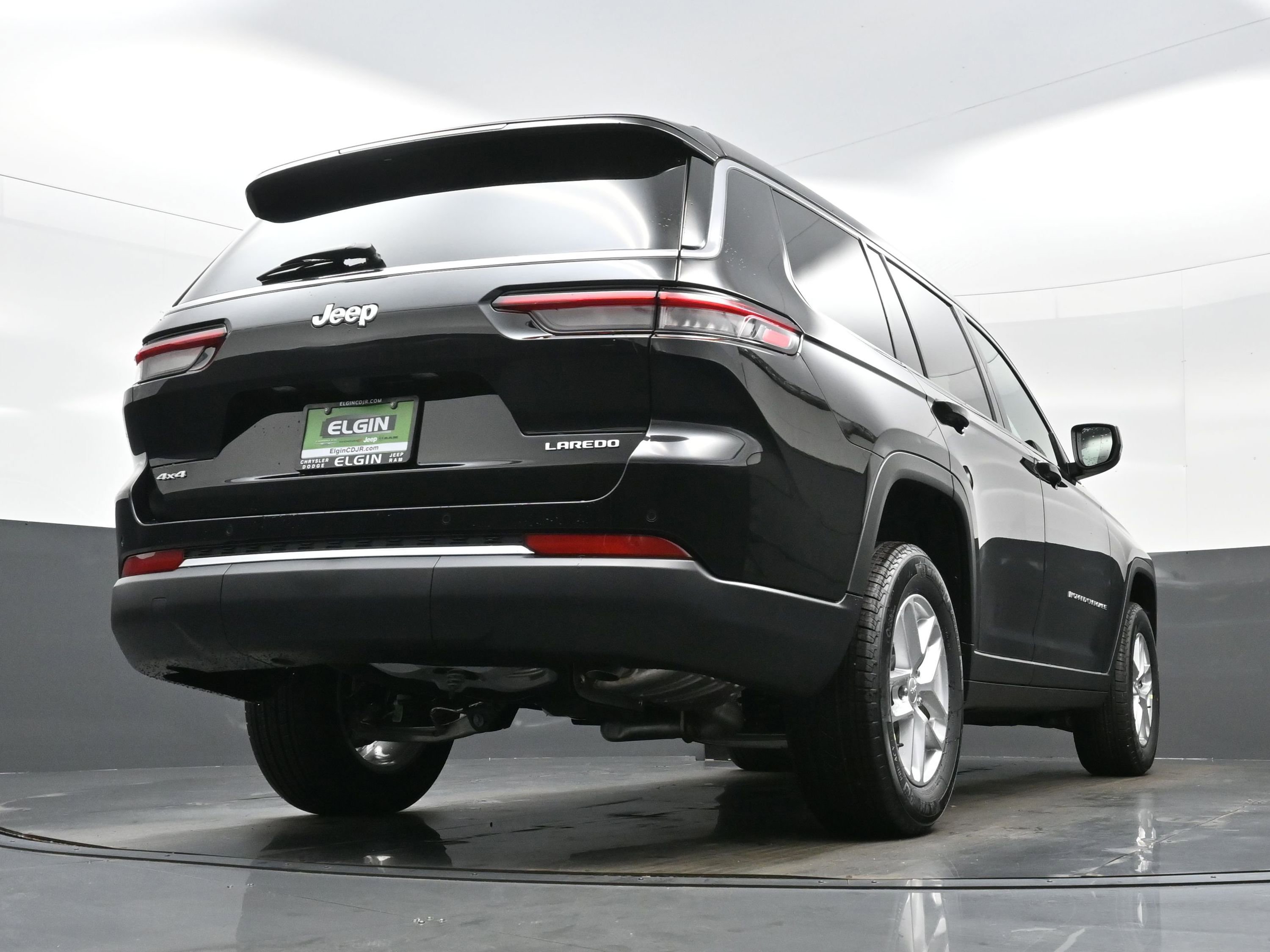 New 2026 Jeep Grand Cherokee L 4WD image 16