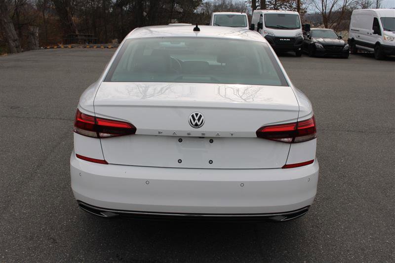 Used 2020 Volkswagen Passat 2.0T SEL image 7