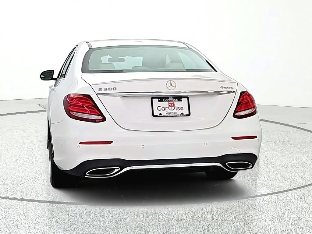 Used 2017 Mercedes-Benz E 300 4MATIC image 5