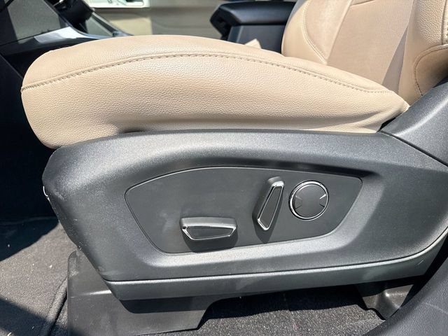 Used 2020 Ford Explorer Limited AWD/4WD image 12