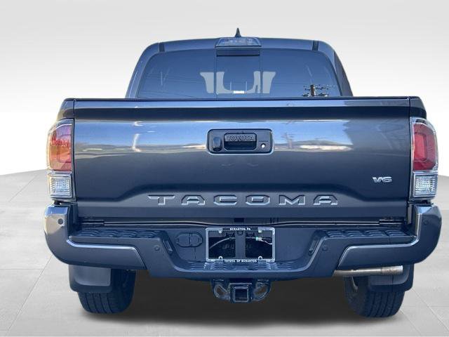 Used 2020 Toyota Tacoma TRD Off-Road w/ Technology Package AWD/4WD image 10