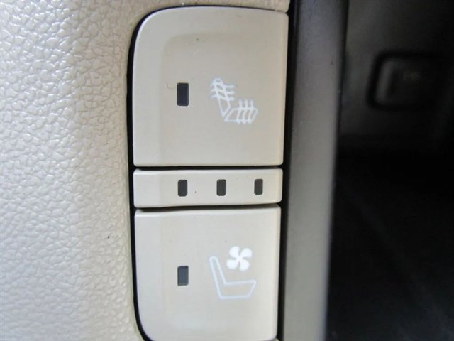 Used 2019 GMC Acadia Denali w/ Technology Package image 25