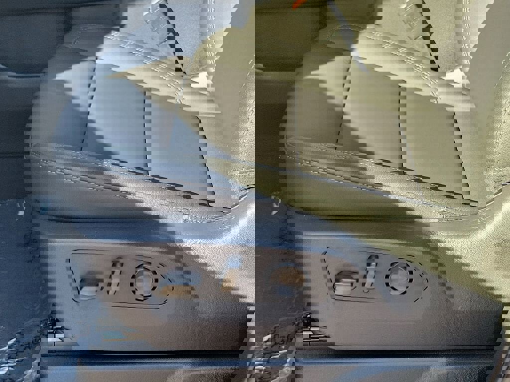 New 2026 Chevrolet Tahoe LT w/ Comfort Package image 16