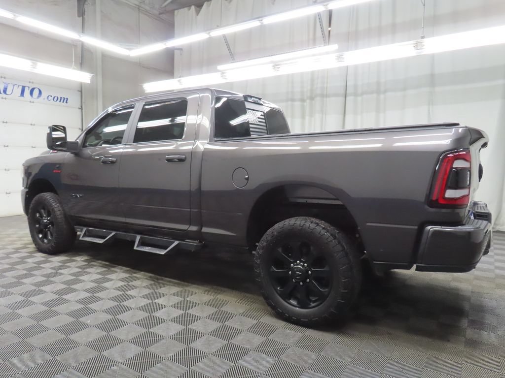 Used 2024 RAM 2500 Big Horn w/ Night Edition AWD/4WD image 5