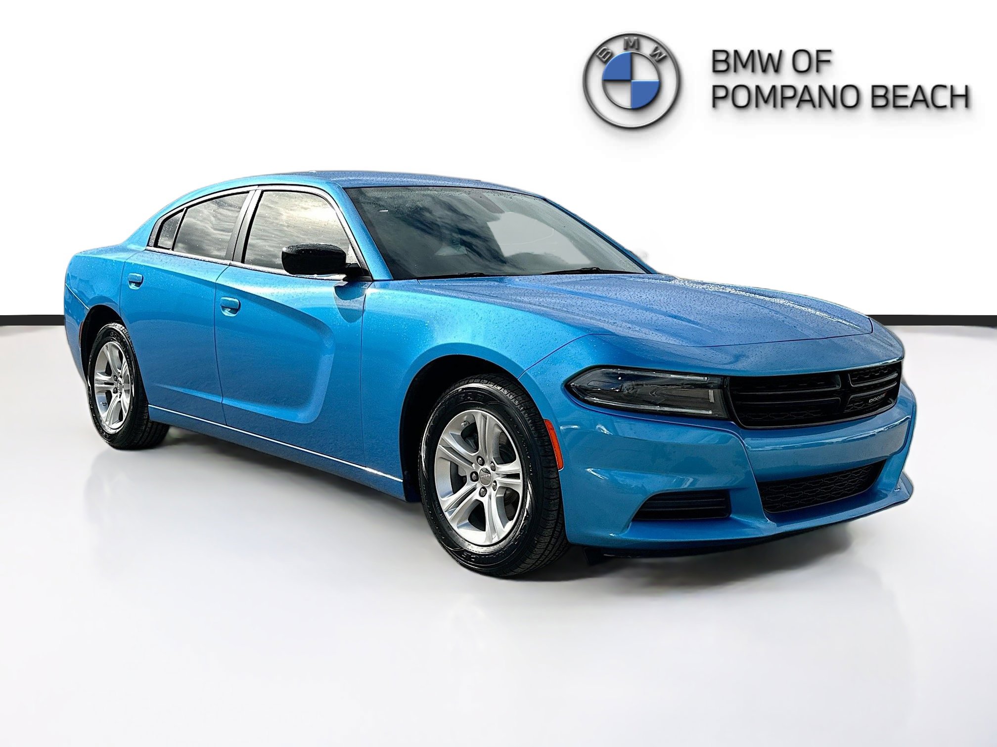 Used 2023 Dodge Charger SXT image 1