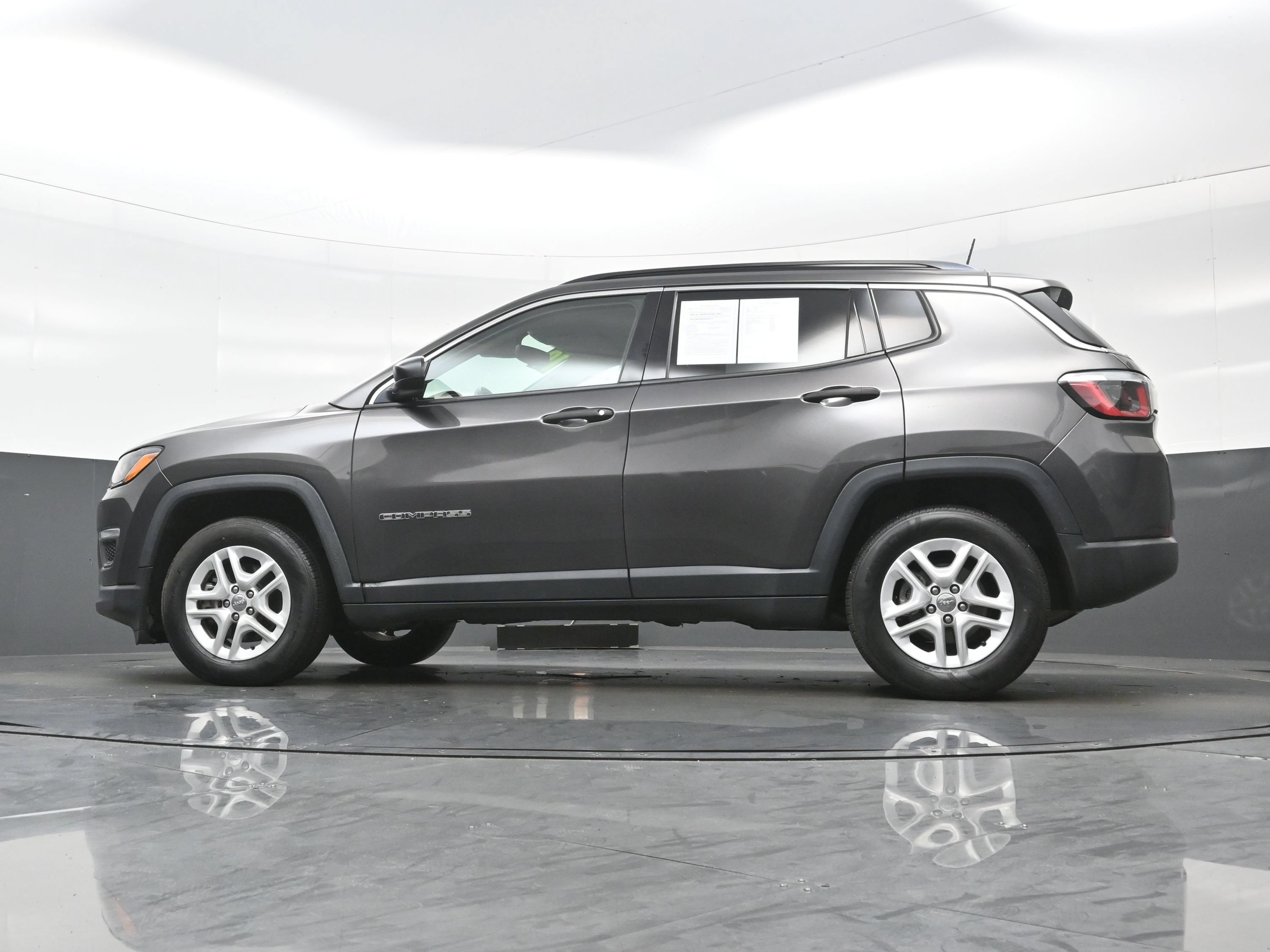 Used 2019 Jeep Compass Sport FWD image 25