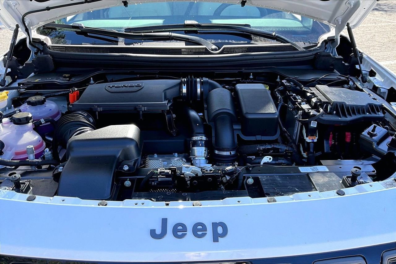 New 2026 Jeep Cherokee Laredo image 34