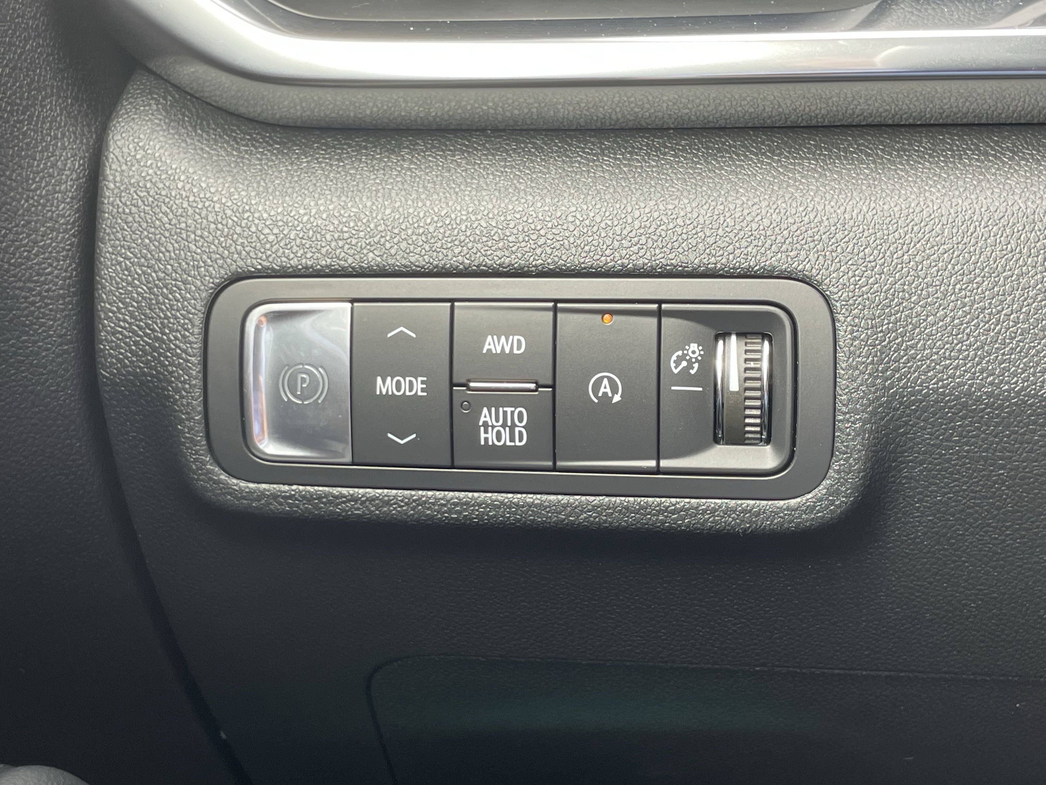 Used 2025 GMC Terrain Elevation AWD/4WD image 30