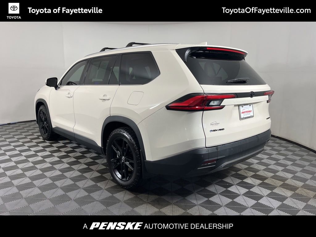 Used 2024 Toyota Grand Highlander Limited image 3