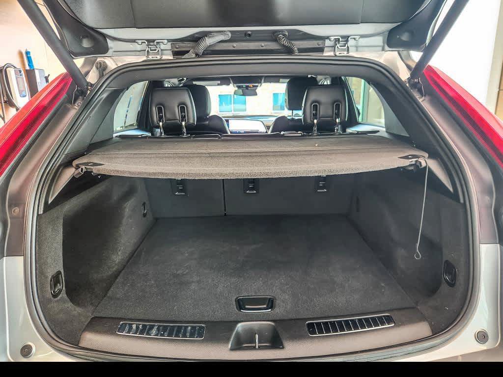 Used 2024 Cadillac XT4 Premium Luxury FWD image 23