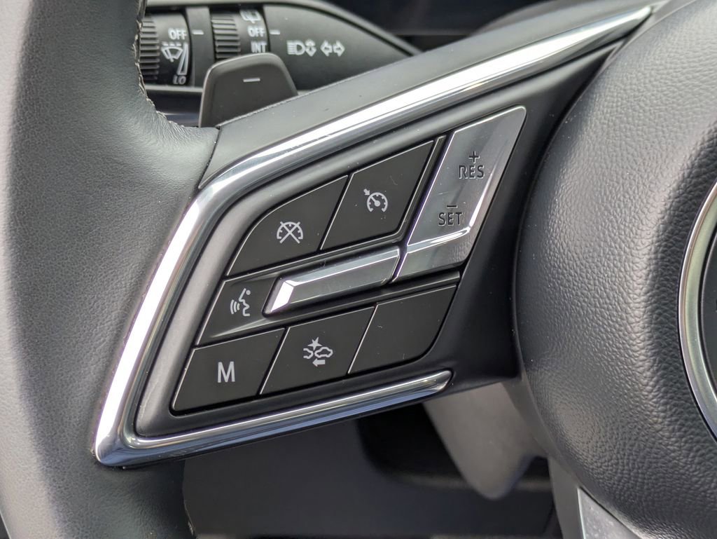 Used 2025 Buick Envision Preferred image 23