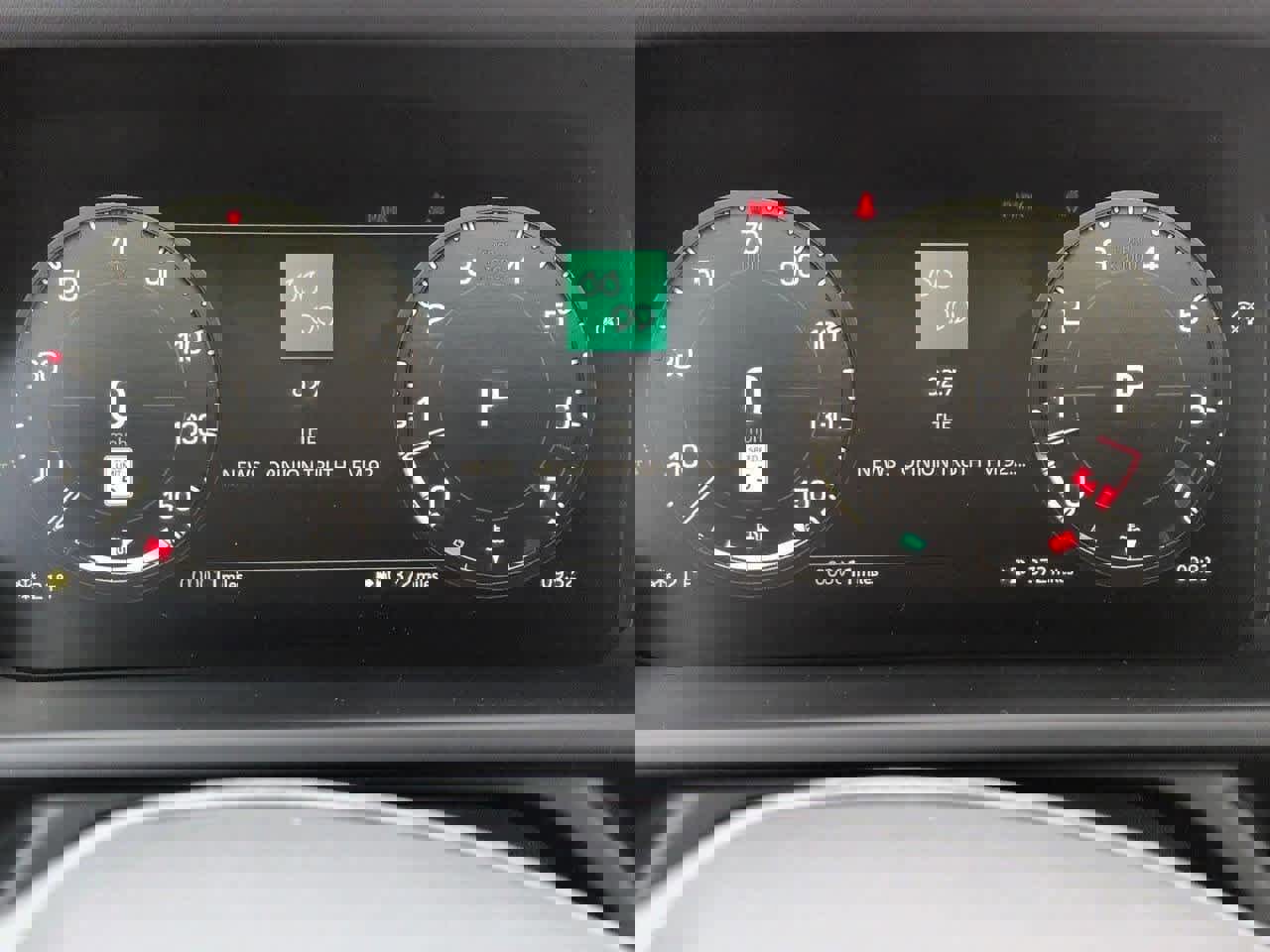 New 2026 Land Rover Defender 110 X-Dynamic SE image 34