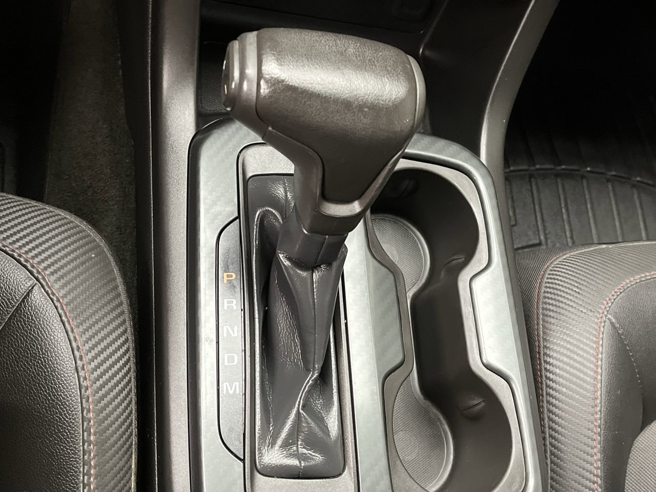 Used 2015 GMC Canyon SLE AWD/4WD image 22