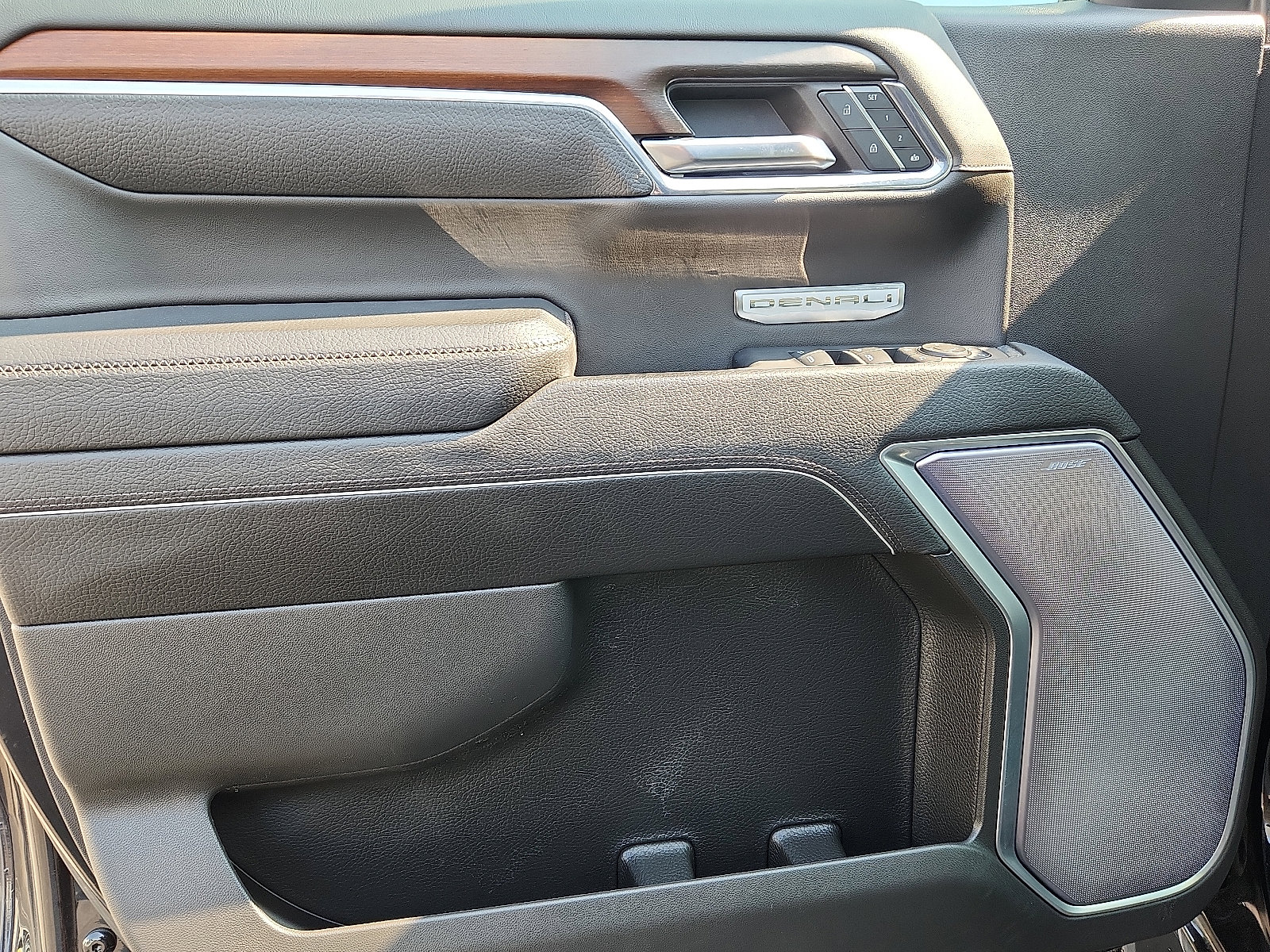 Certified 2024 GMC Sierra 1500 Denali w/ Denali Reserve Package image 15