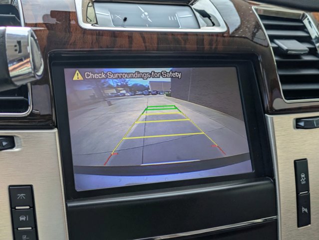 Used 2014 Cadillac Escalade Platinum image 15