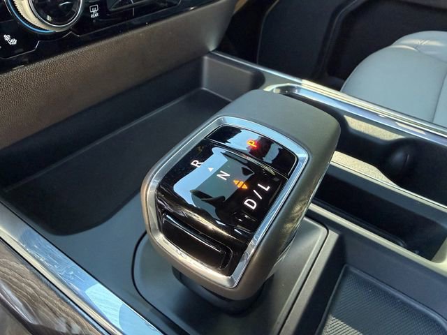 Used 2026 Chevrolet Silverado 1500 LTZ image 32