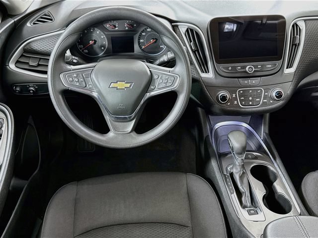 Used 2024 Chevrolet Malibu LT FWD image 28