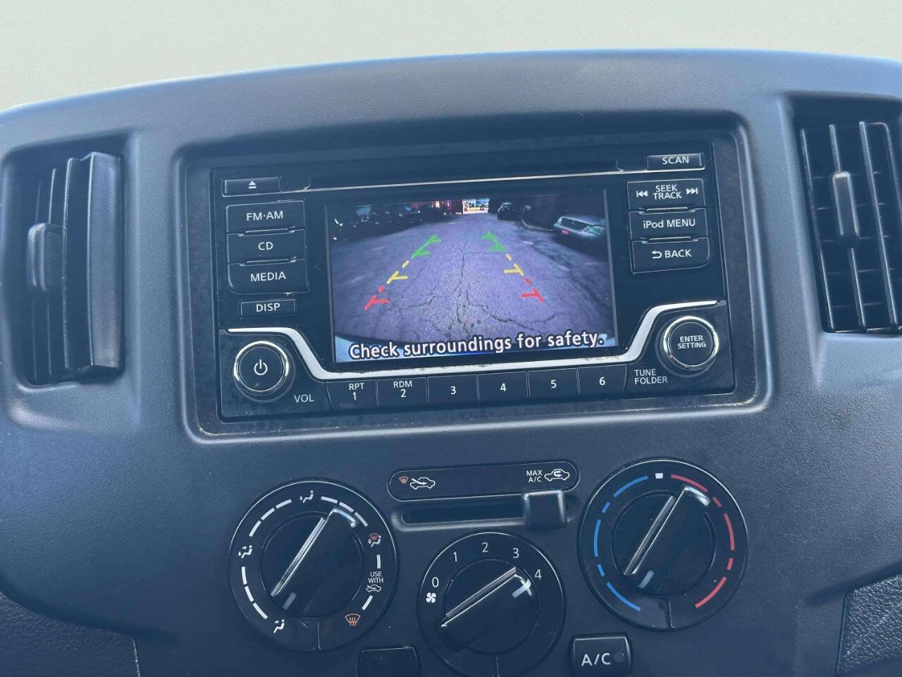 Used 2018 Chevrolet City Express LS FWD image 29