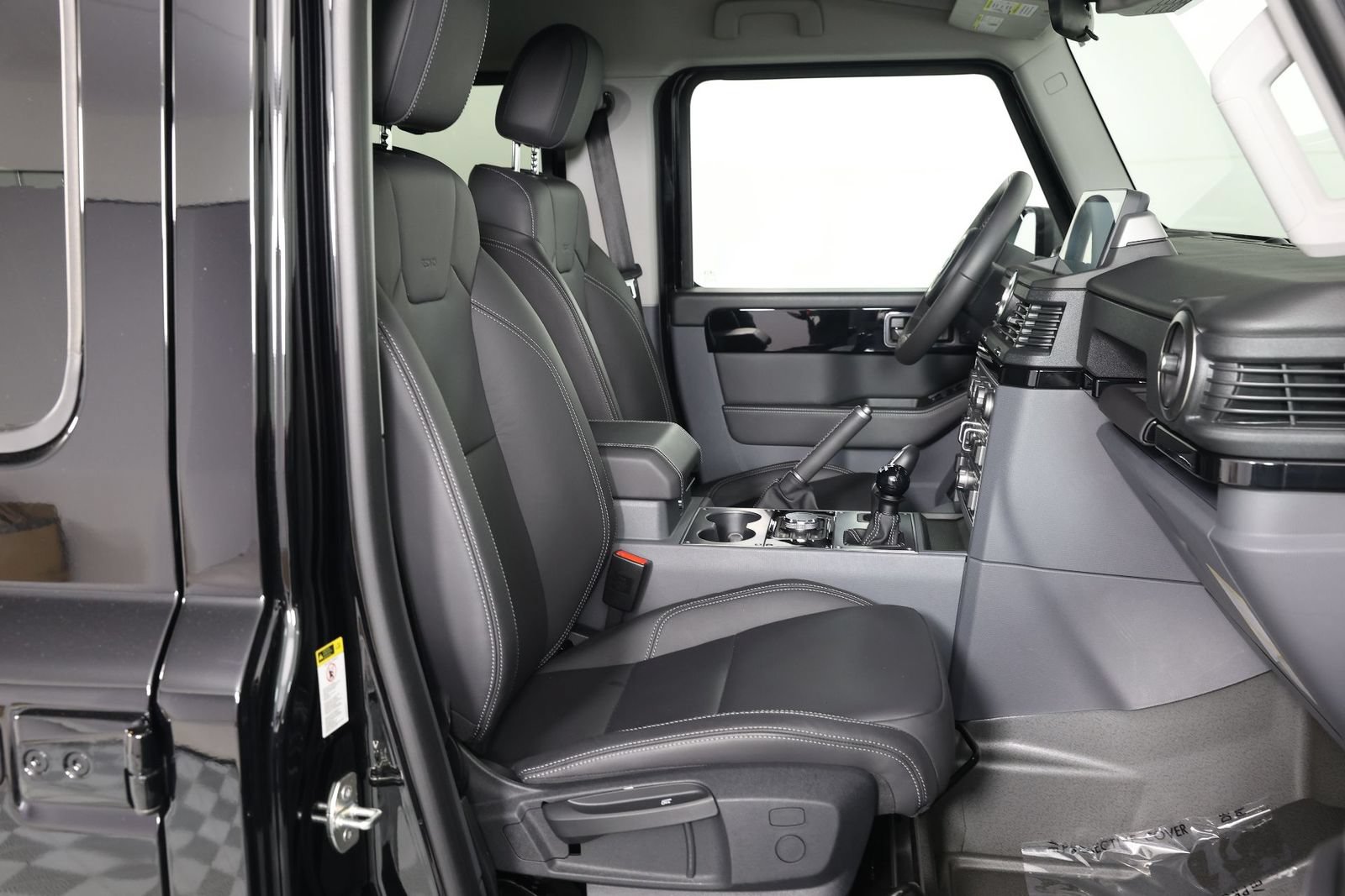 Used 2025 INEOS Grenadier AWD/4WD image 31