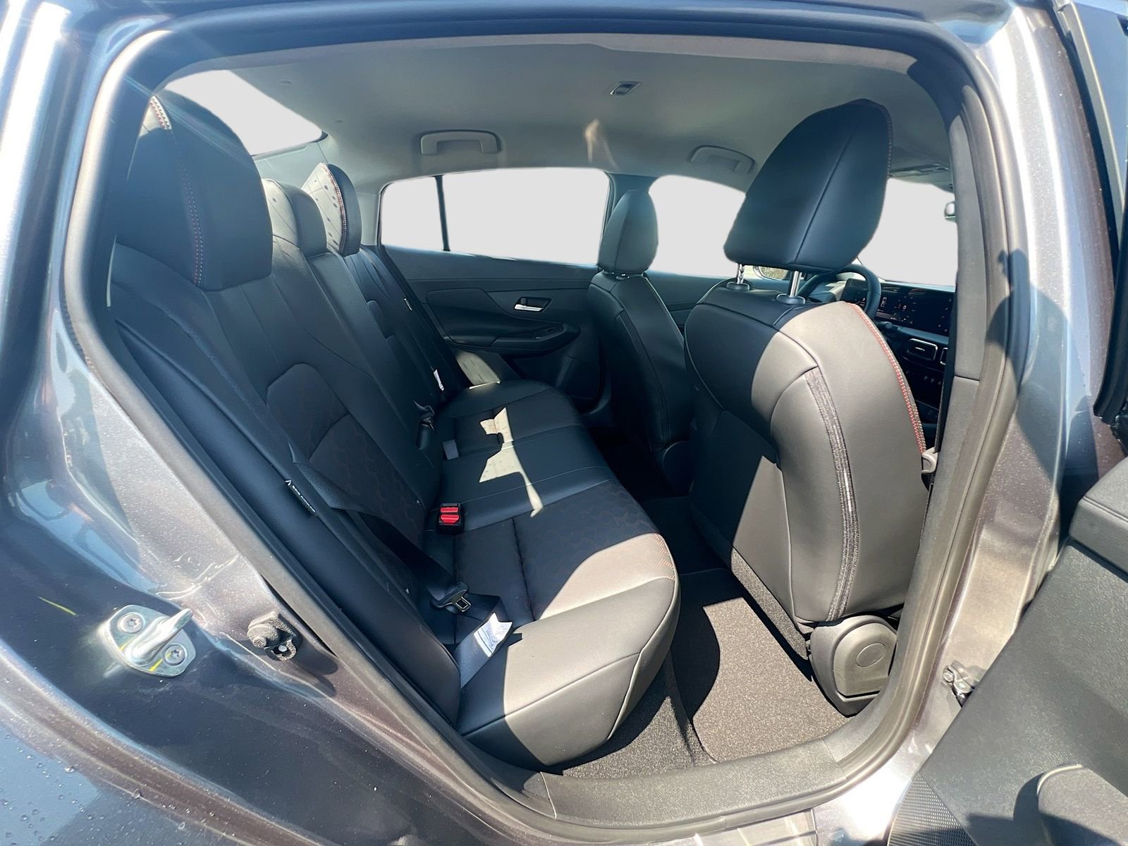 New 2026 Nissan Sentra SR image 28