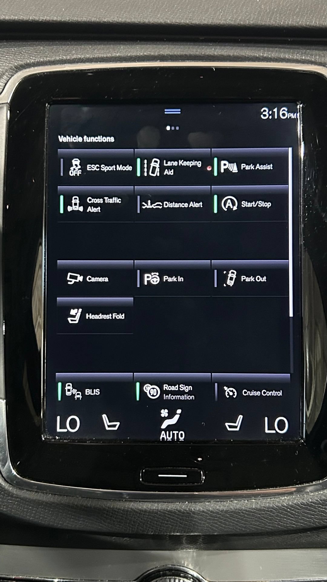 Used 2018 Volvo XC90 T5 Momentum w/ Convenience Package AWD/4WD image 85