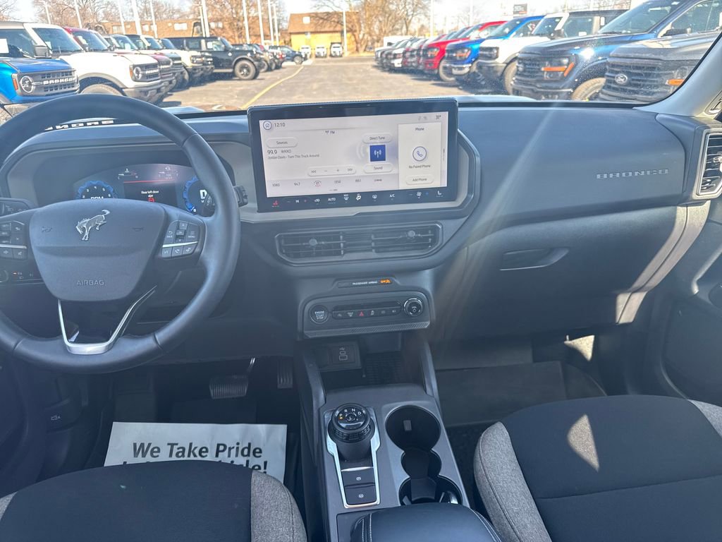 Used 2025 Ford Bronco Sport Big Bend w/ Convenience Package image 16