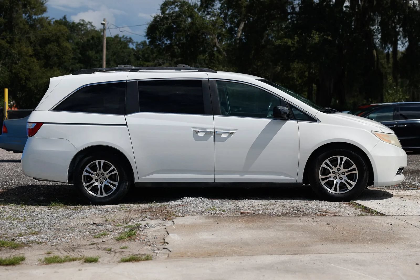 Used 2012 Honda Odyssey EX image 8