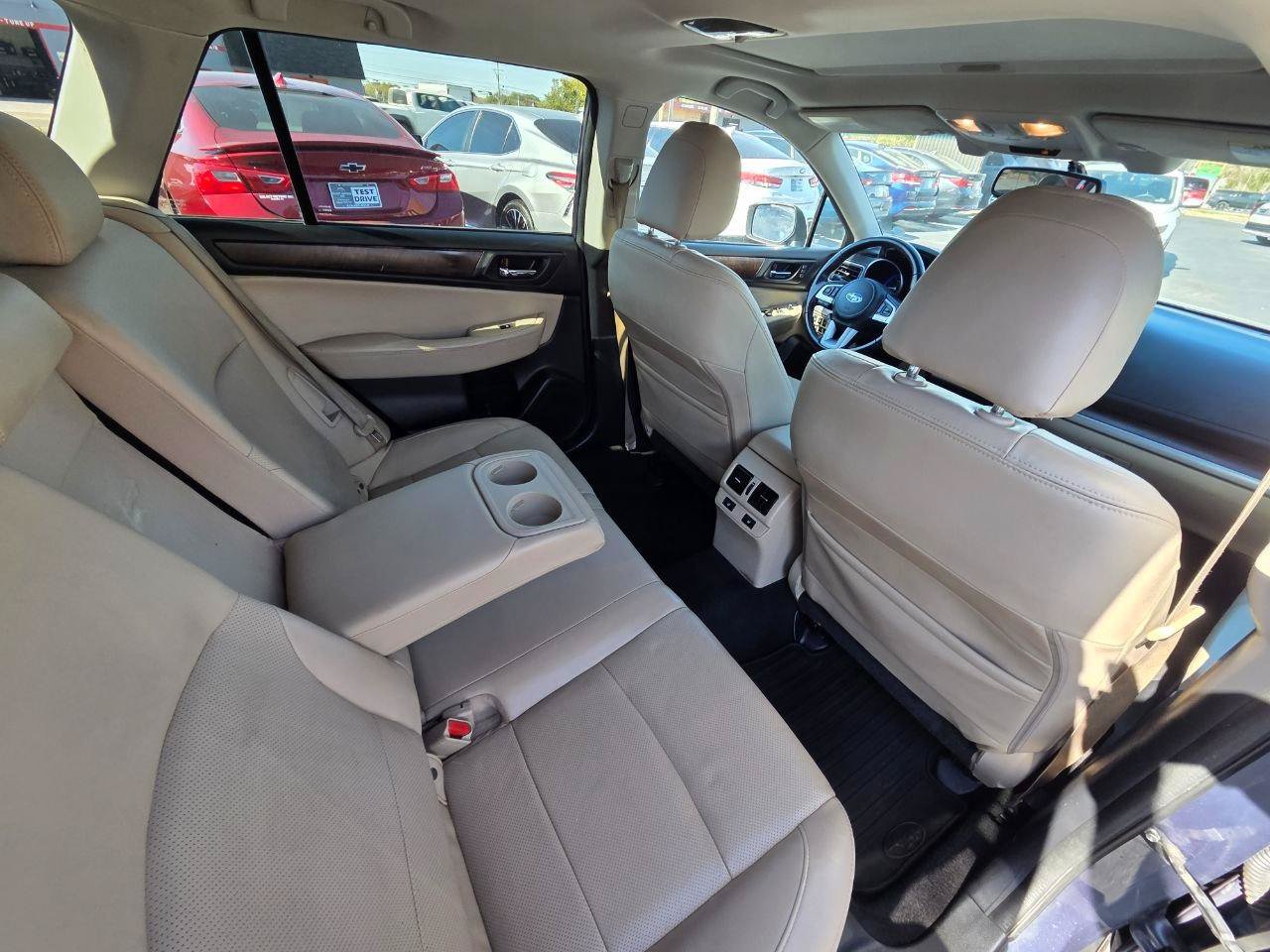 Used 2016 Subaru Outback 2.5i Limited AWD/4WD image 16