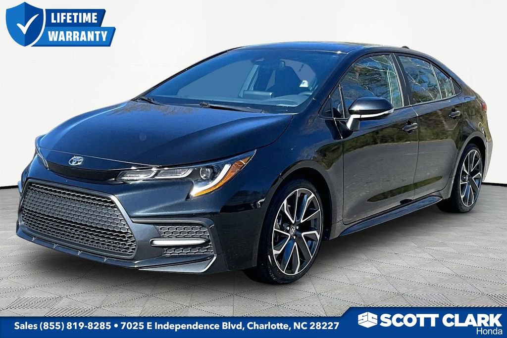 Used 2022 Toyota Corolla SE image 3