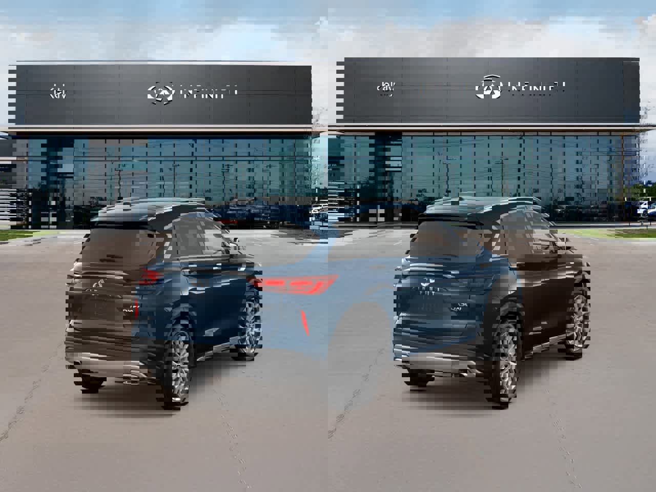 New 2025 INFINITI QX50 Luxe image 5