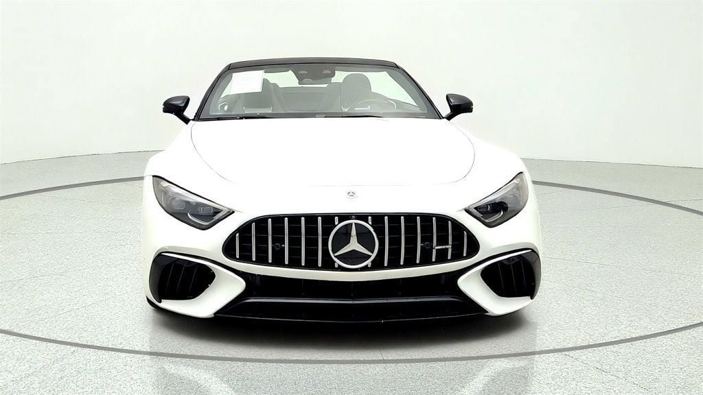 Used 2022 Mercedes-Benz SL 55 AMG 4MATIC w/ Driver Assistance Package image 2