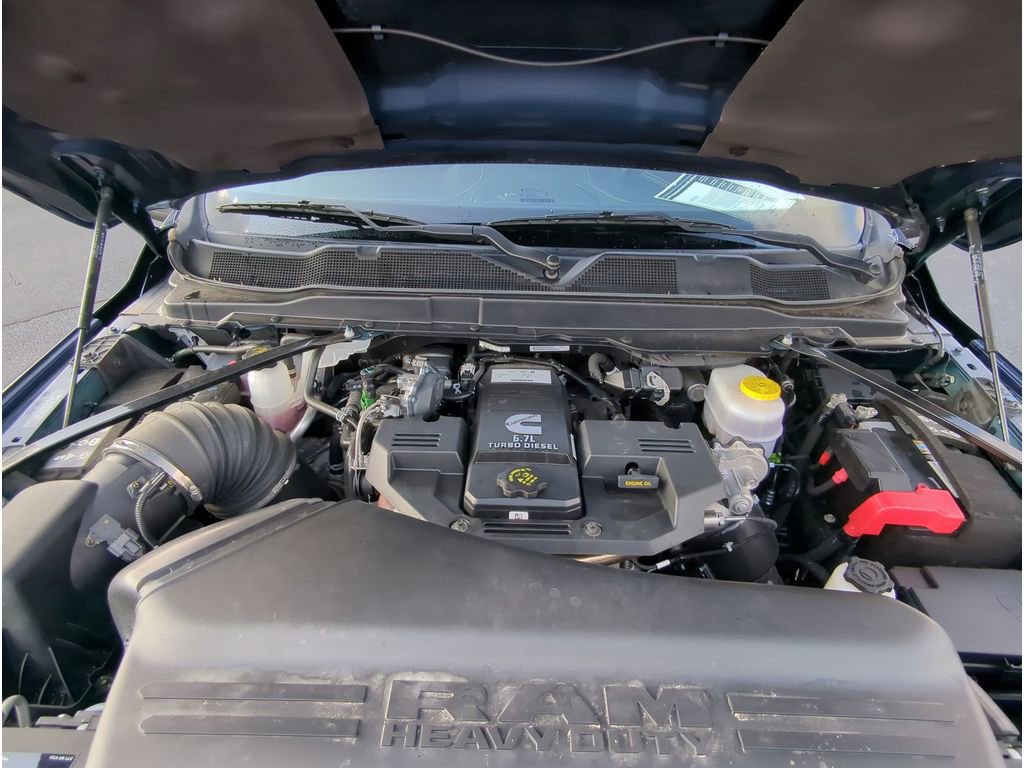 Used 2024 RAM 2500 Limited image 22