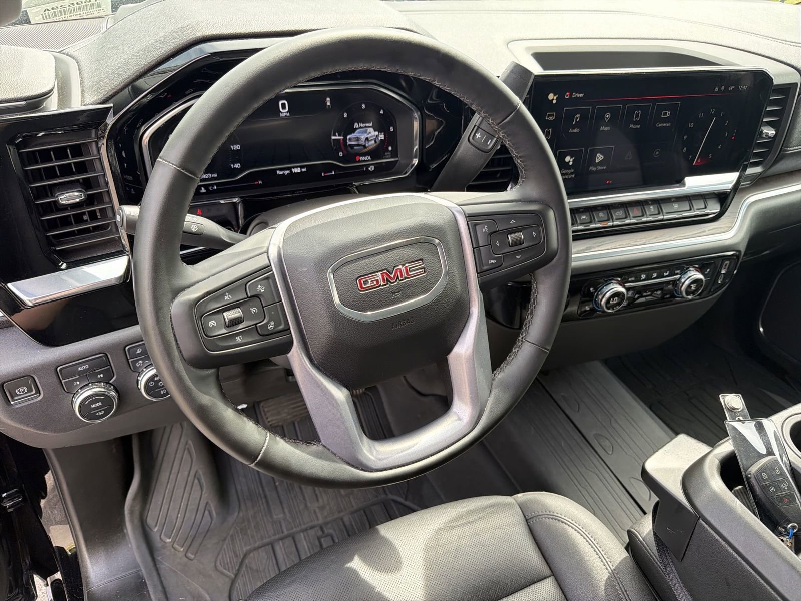 Used 2024 GMC Sierra 1500 SLT AWD/4WD image 18