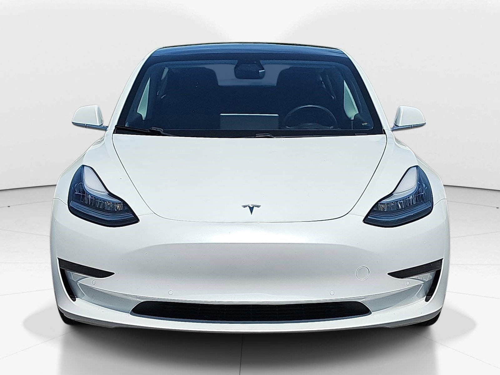 Used 2020 Tesla Model 3 Standard Range Plus RWD image 9