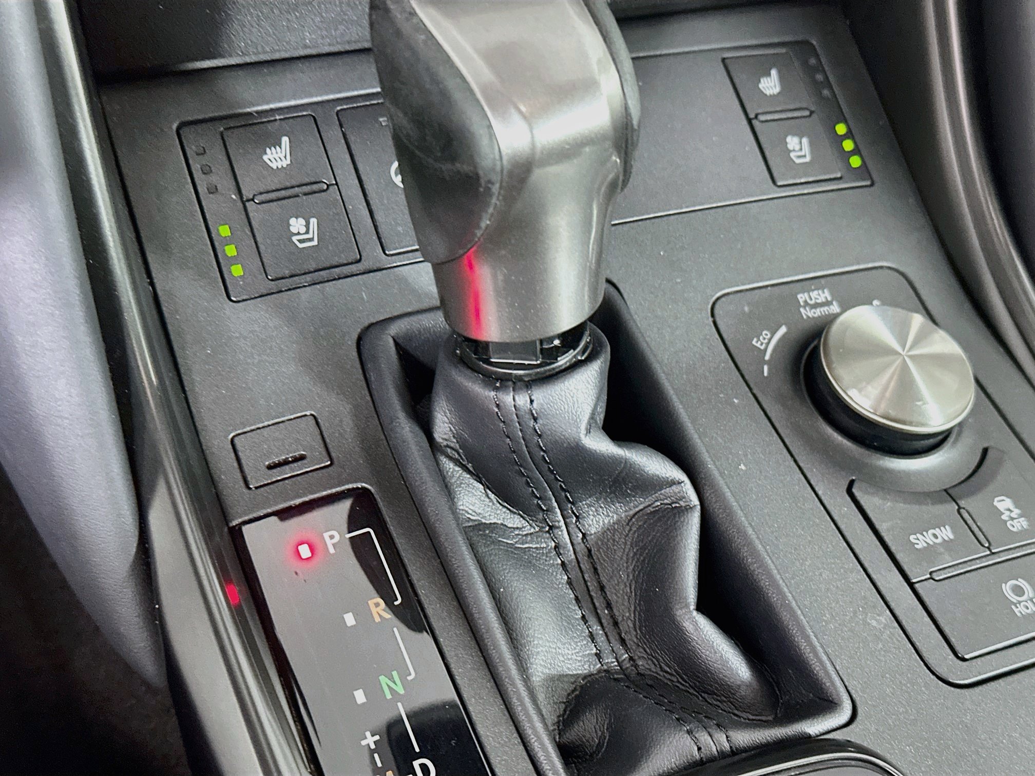 Used 2023 Lexus IS 300 w/ Comfort Package RWD image 24