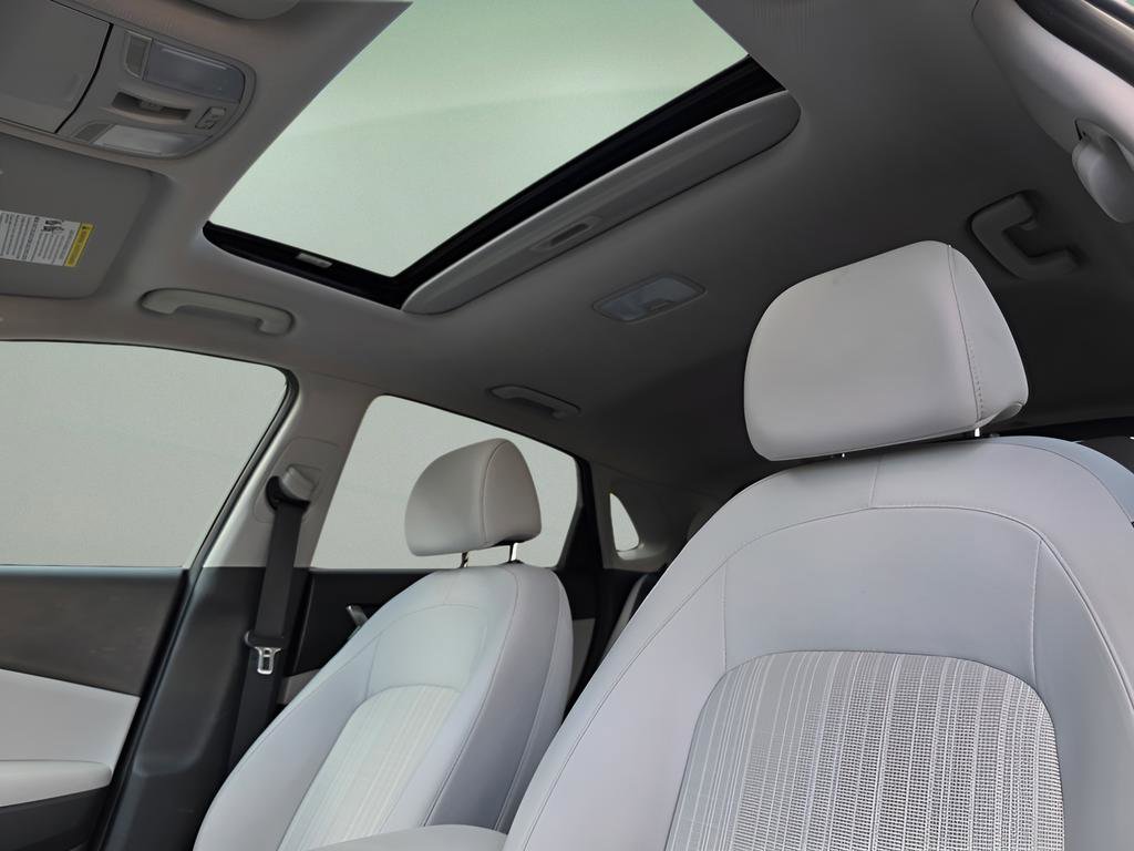 Used 2023 Hyundai Kona SEL w/ Convenience Package image 20