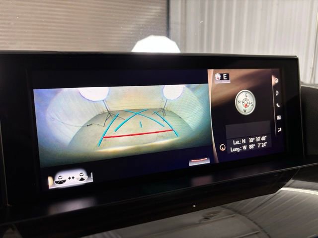 Used 2018 Lexus LX 570 4WD image 20