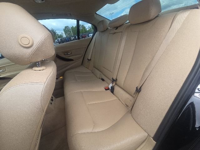 Used 2013 BMW 328i xDrive Sedan AWD/4WD image 15